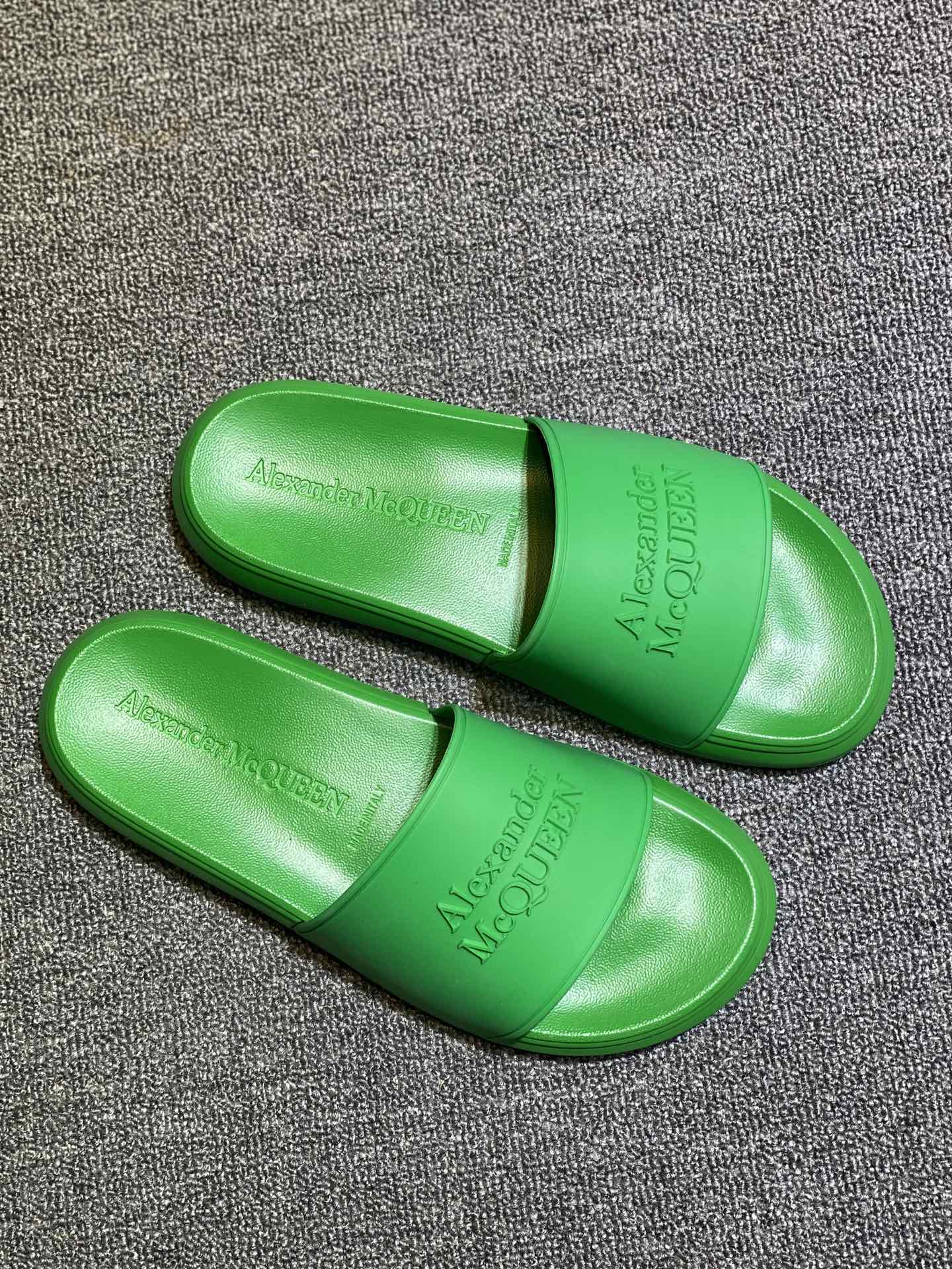 Alexander McQueen Logo Slide Sandals Green