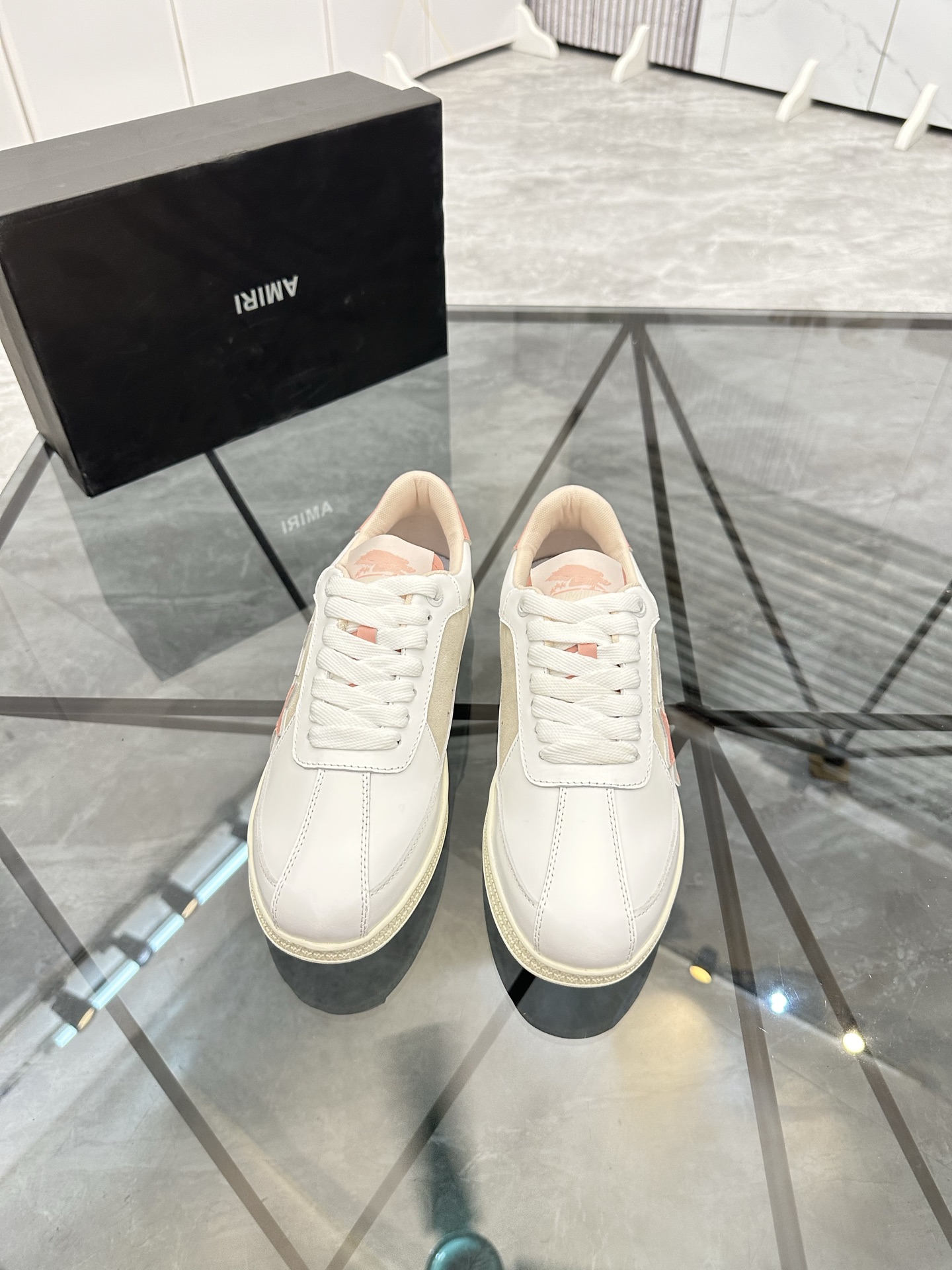 Amiri Star Low-Top Sneakers White Pink