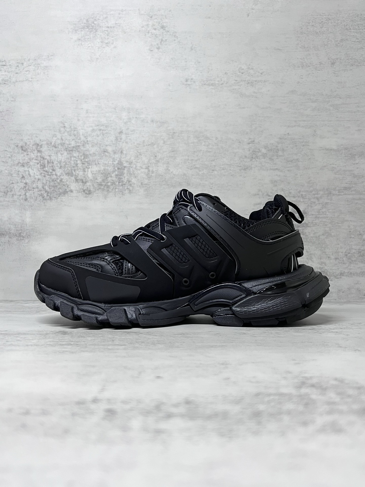 Balenciaga Track 3.0 Chunky Sneaker Black
