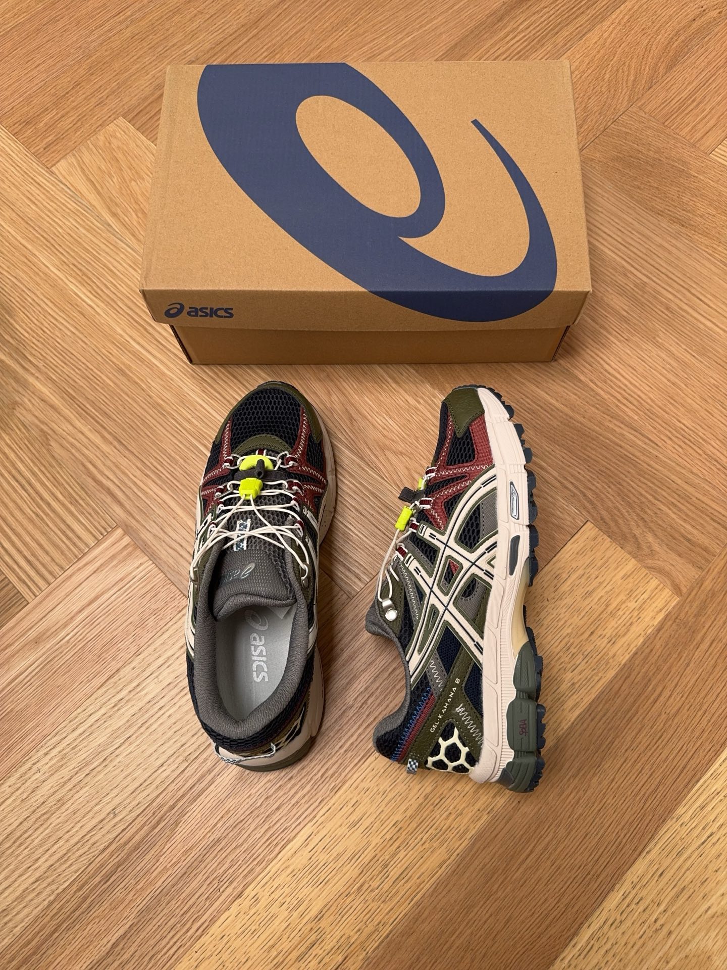 Asics GEL-Kahana 8 Trail Sneakers Multicolor