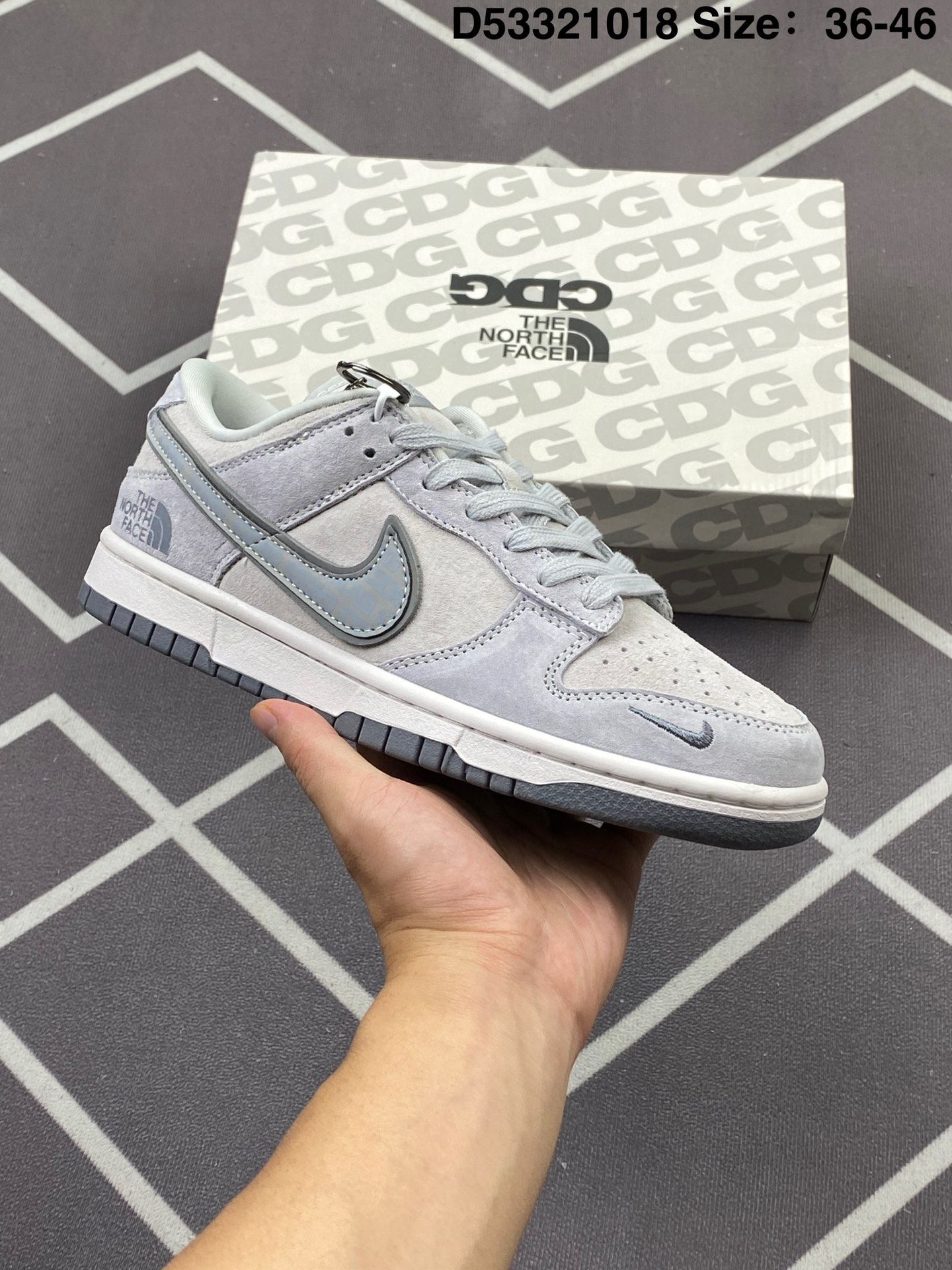 Nike Dunk Low SB Skate Shoes Grey Blue
