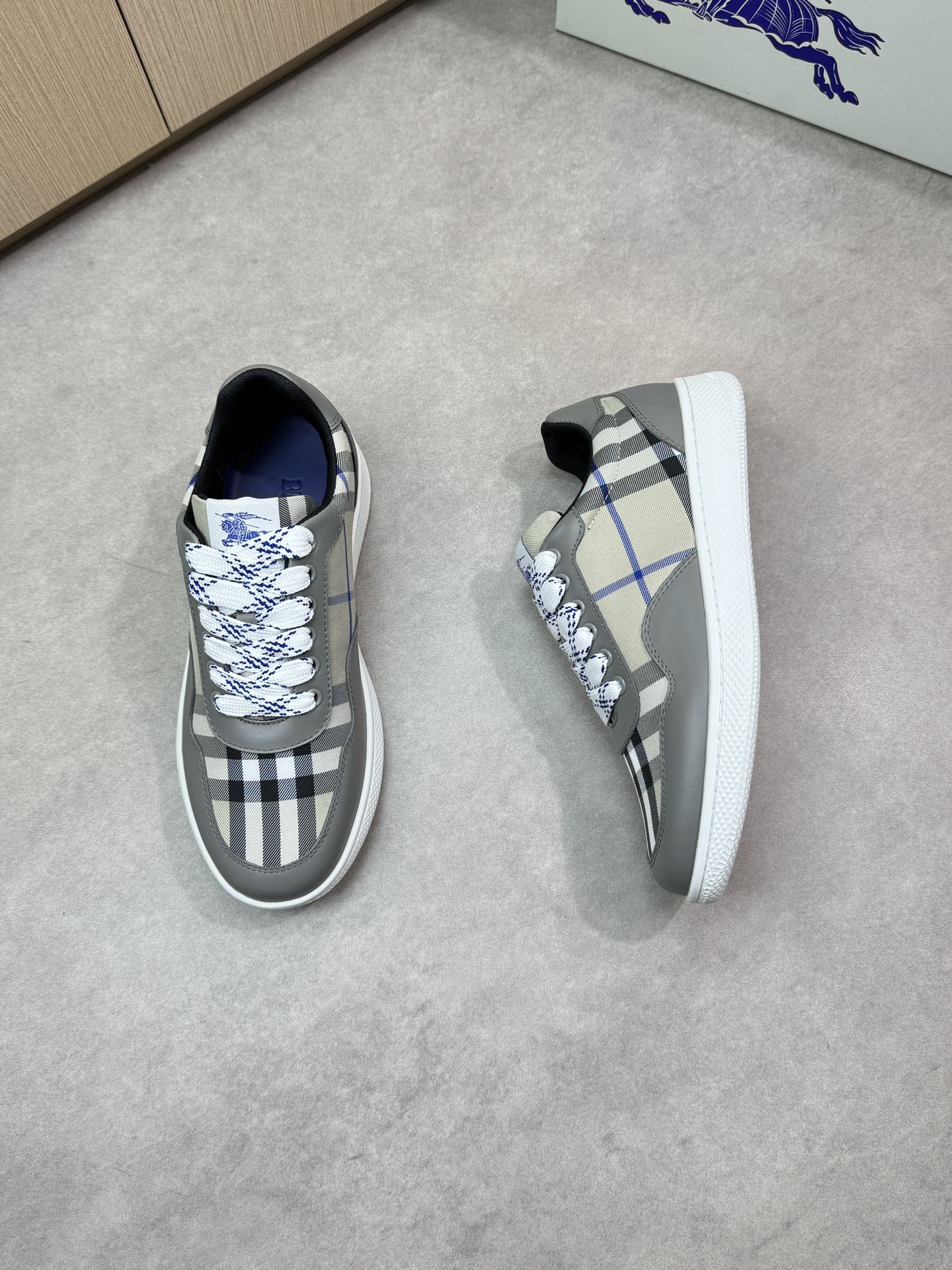 Burberry Check Low-Top Sneakers Grey