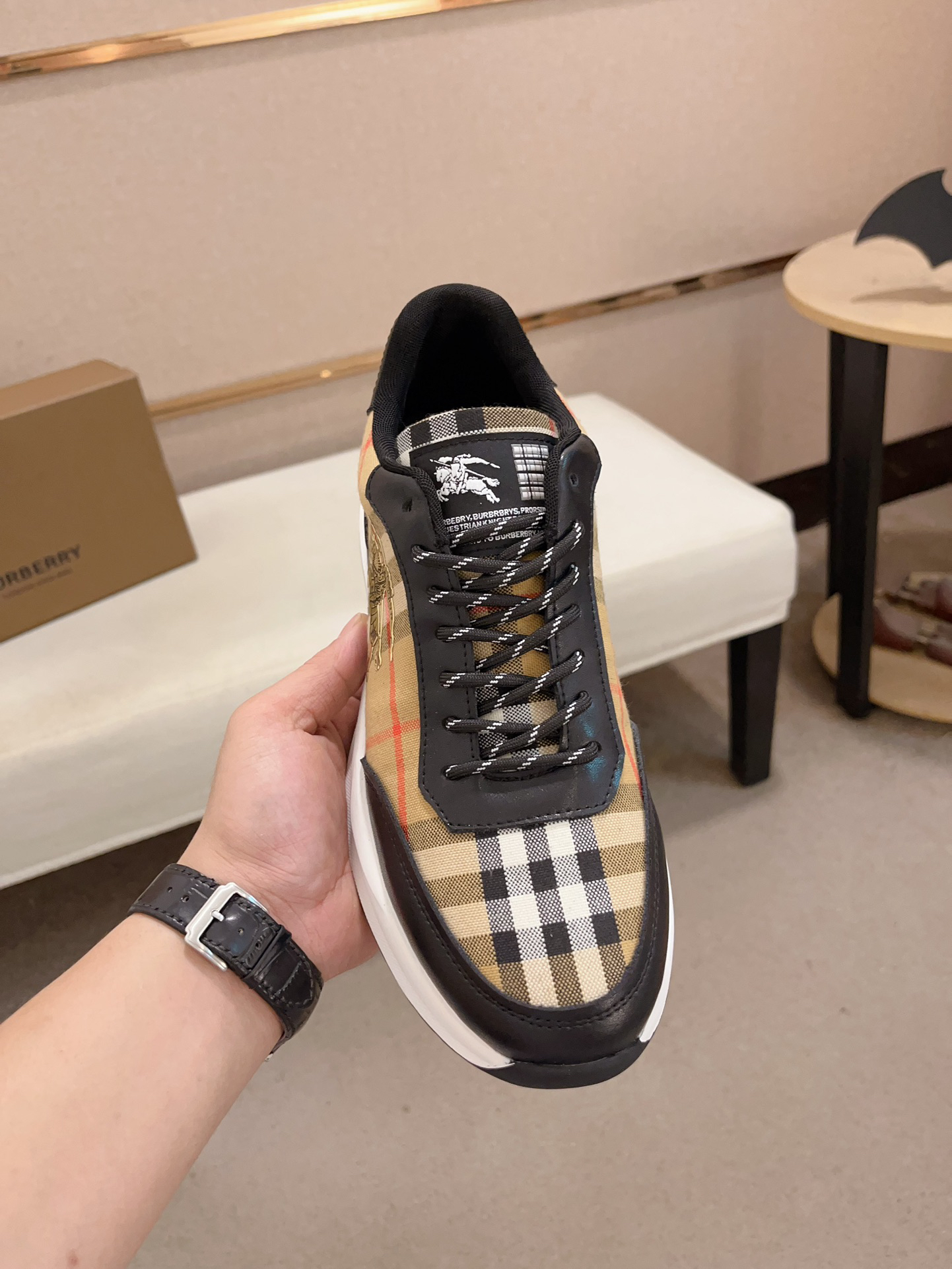 Burberry Vintage Check Runner Sneakers Khaki