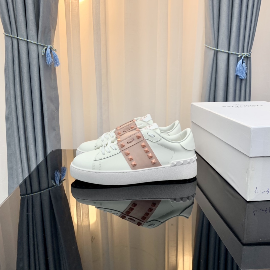 Valentino Rockstud Strap Sneakers White/Pink