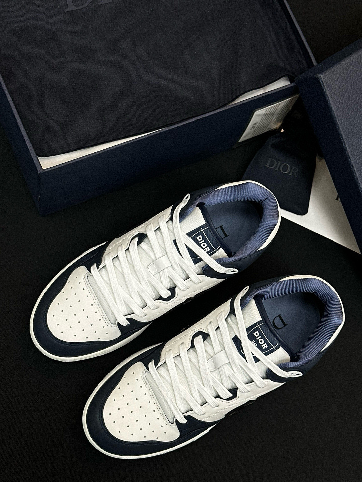 Dior B57 Low-Top Sneakers Navy/White