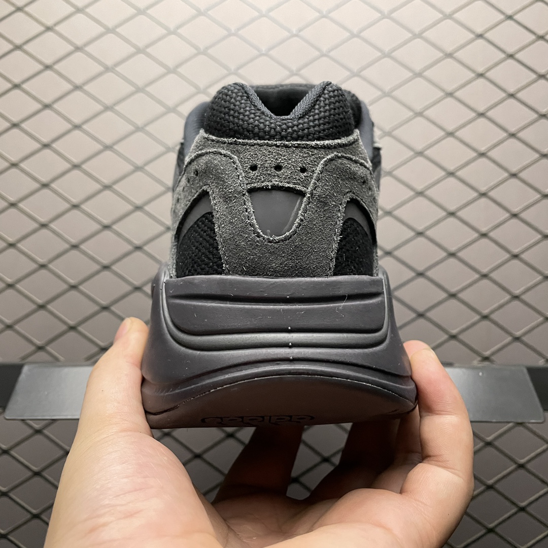 Adidas Yeezy Boost 700 V2 Vanta Black Sneakers