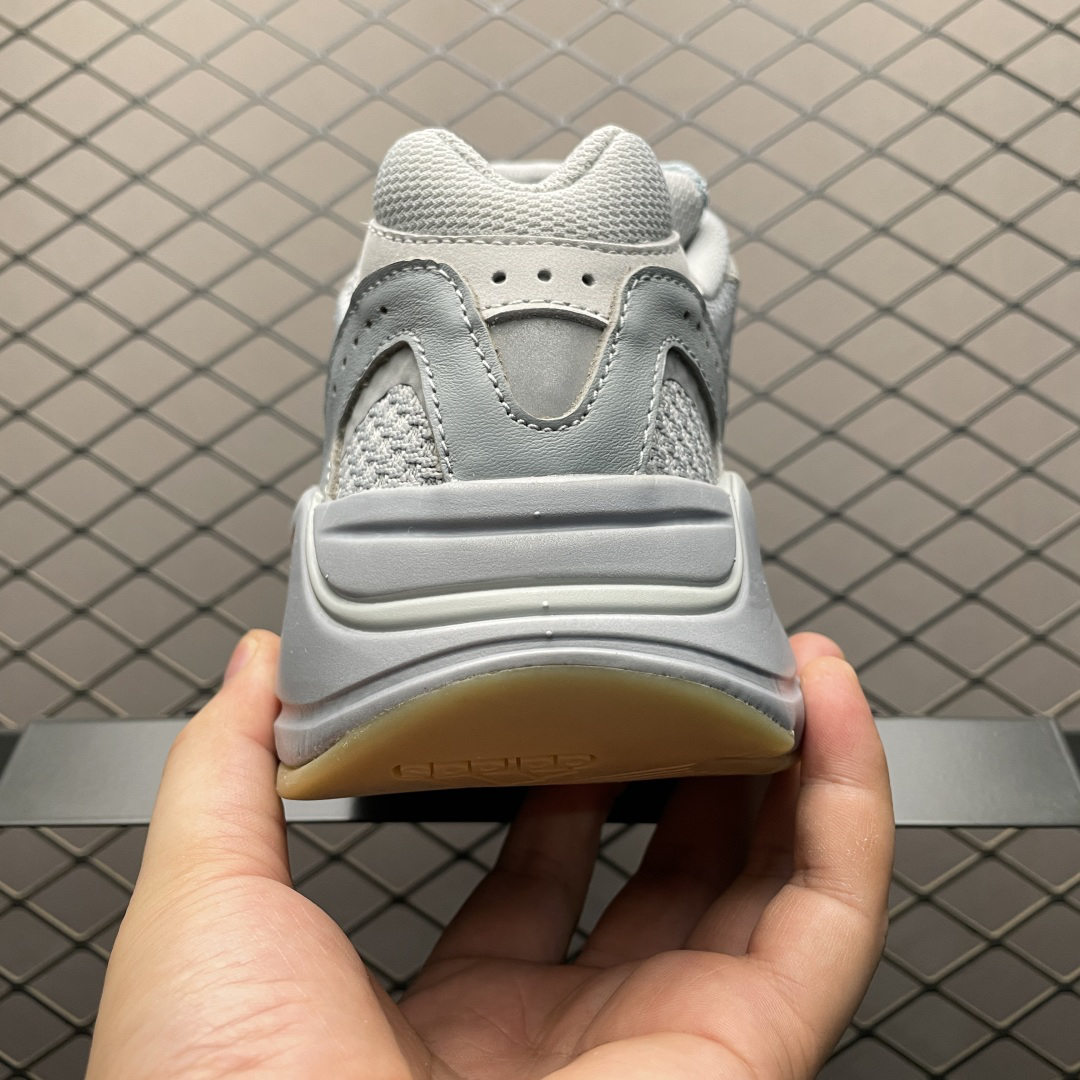 Adidas Yeezy 700 V2 Runner Grey