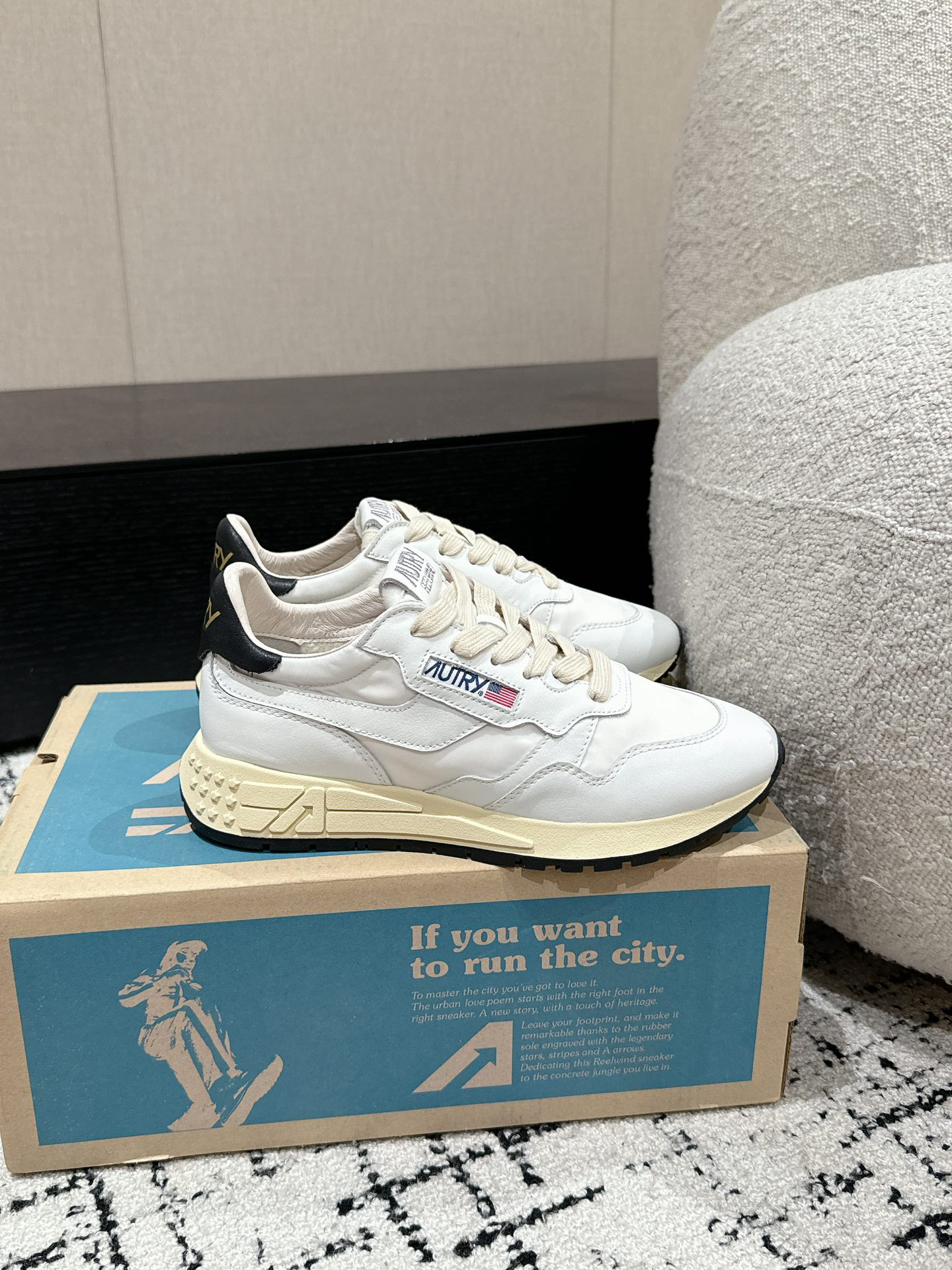 Autry Reelwind Retro Runner Sneakers White