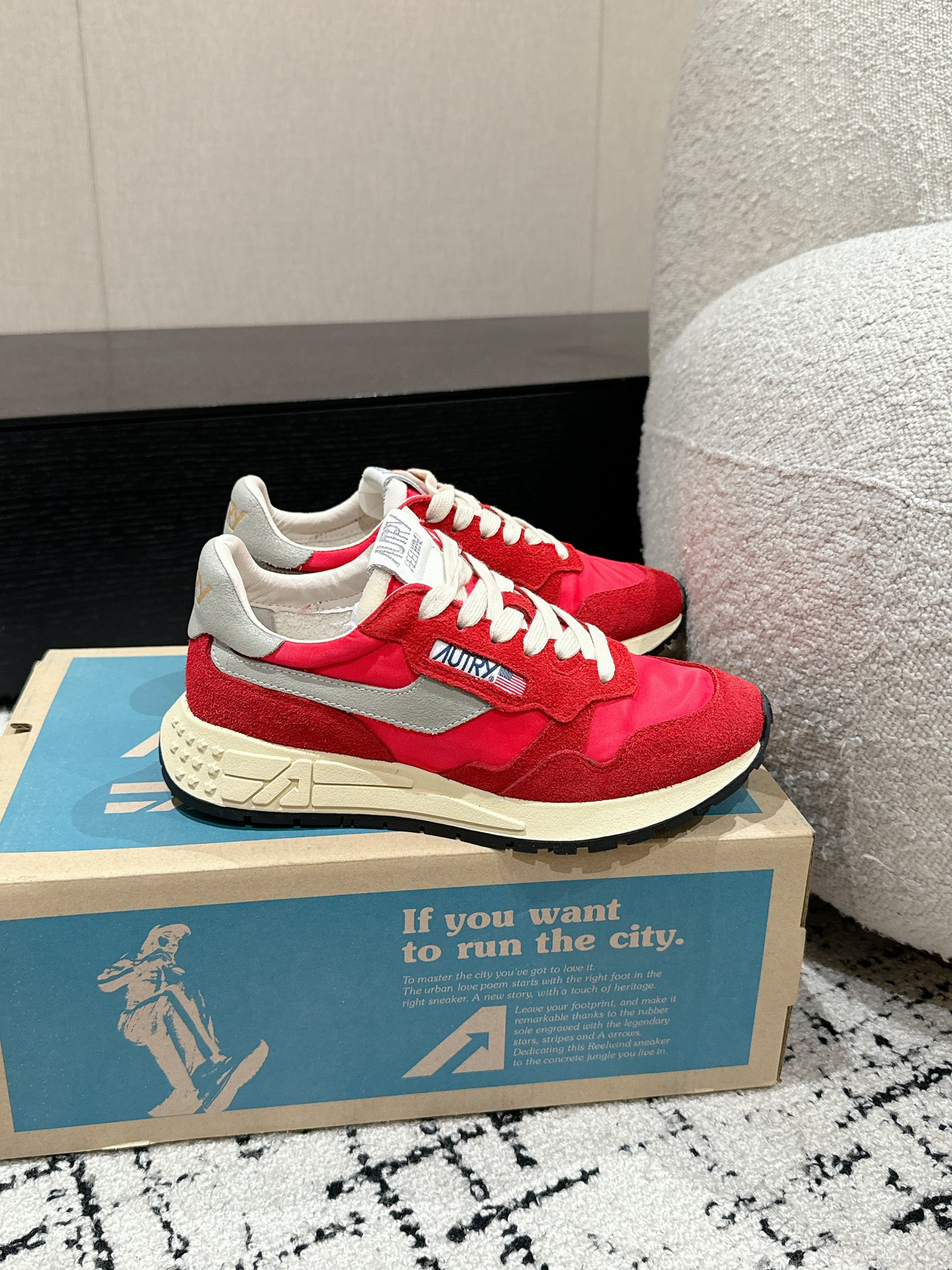 Autry Reelwind Retro Sneakers Red