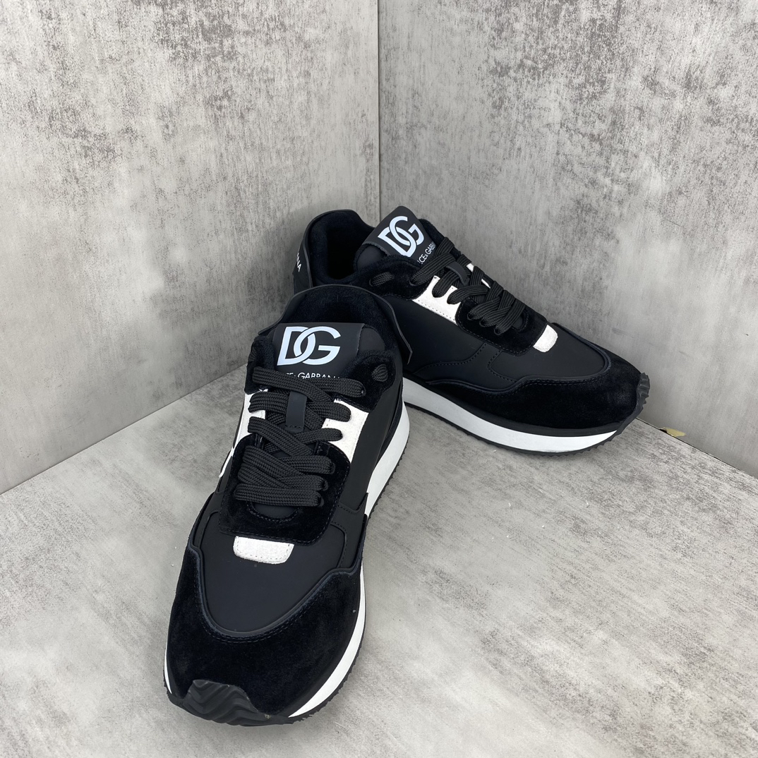 Dolce & Gabbana DG Logo Dad Sneakers Black/White