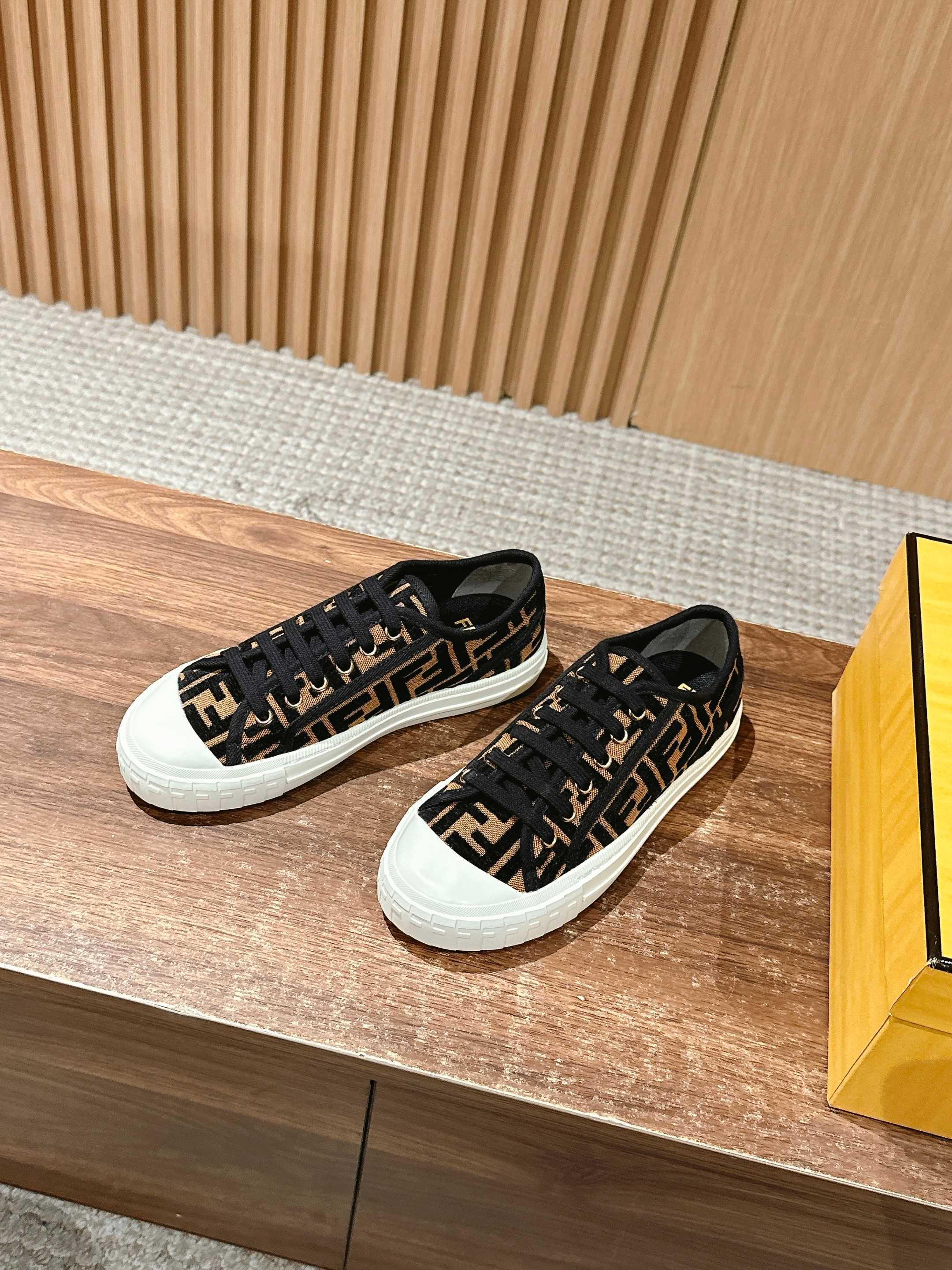 Fendi FF Canvas Sneakers Black