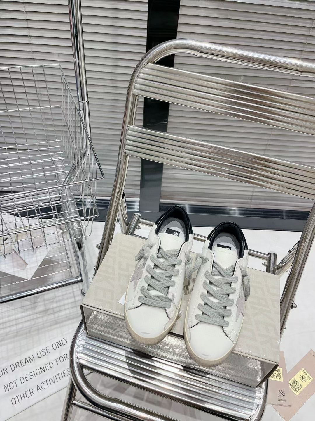 Golden Goose Superstar Sneaker Black/Gray