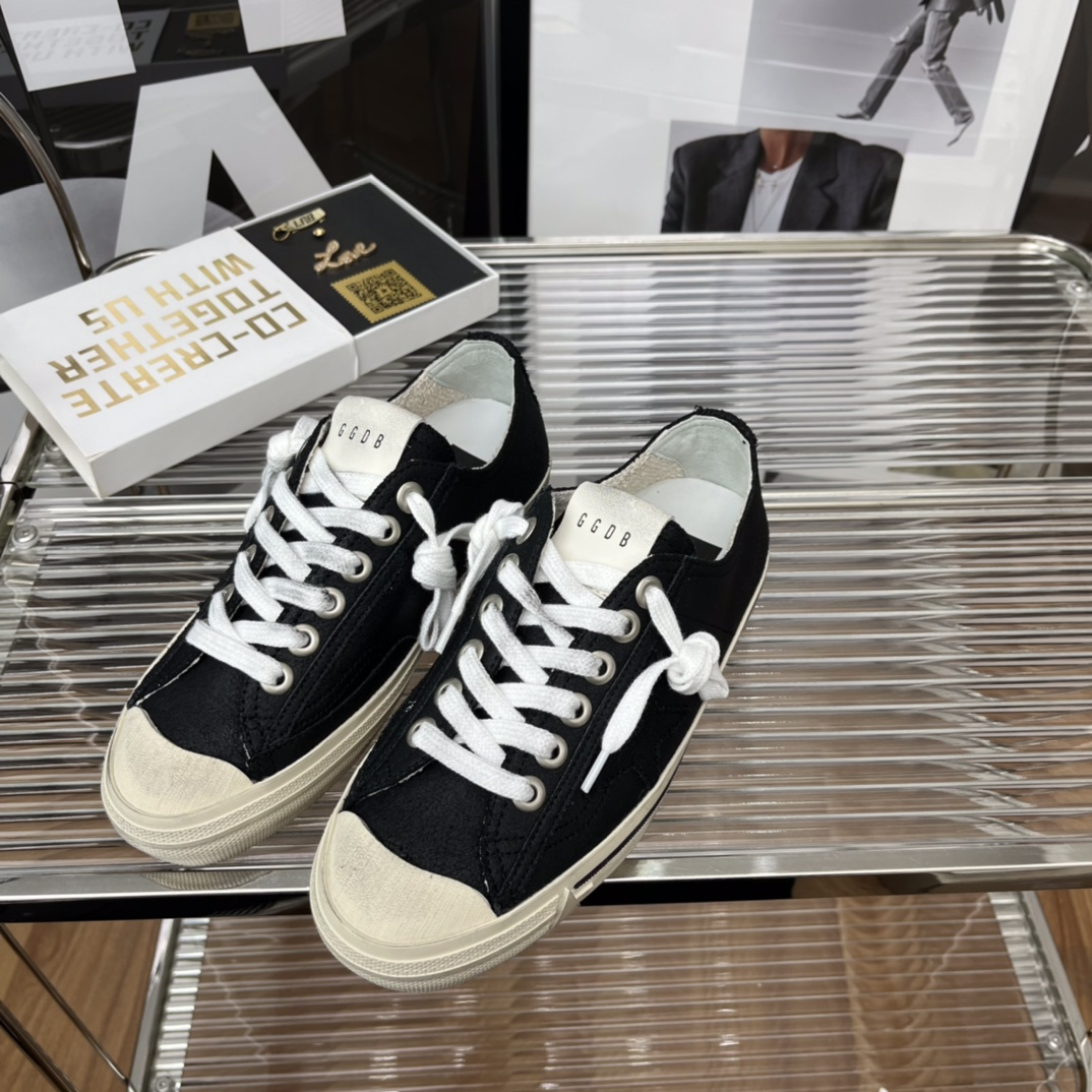 Golden Goose VSTAR2 Canvas Low Sneakers Black