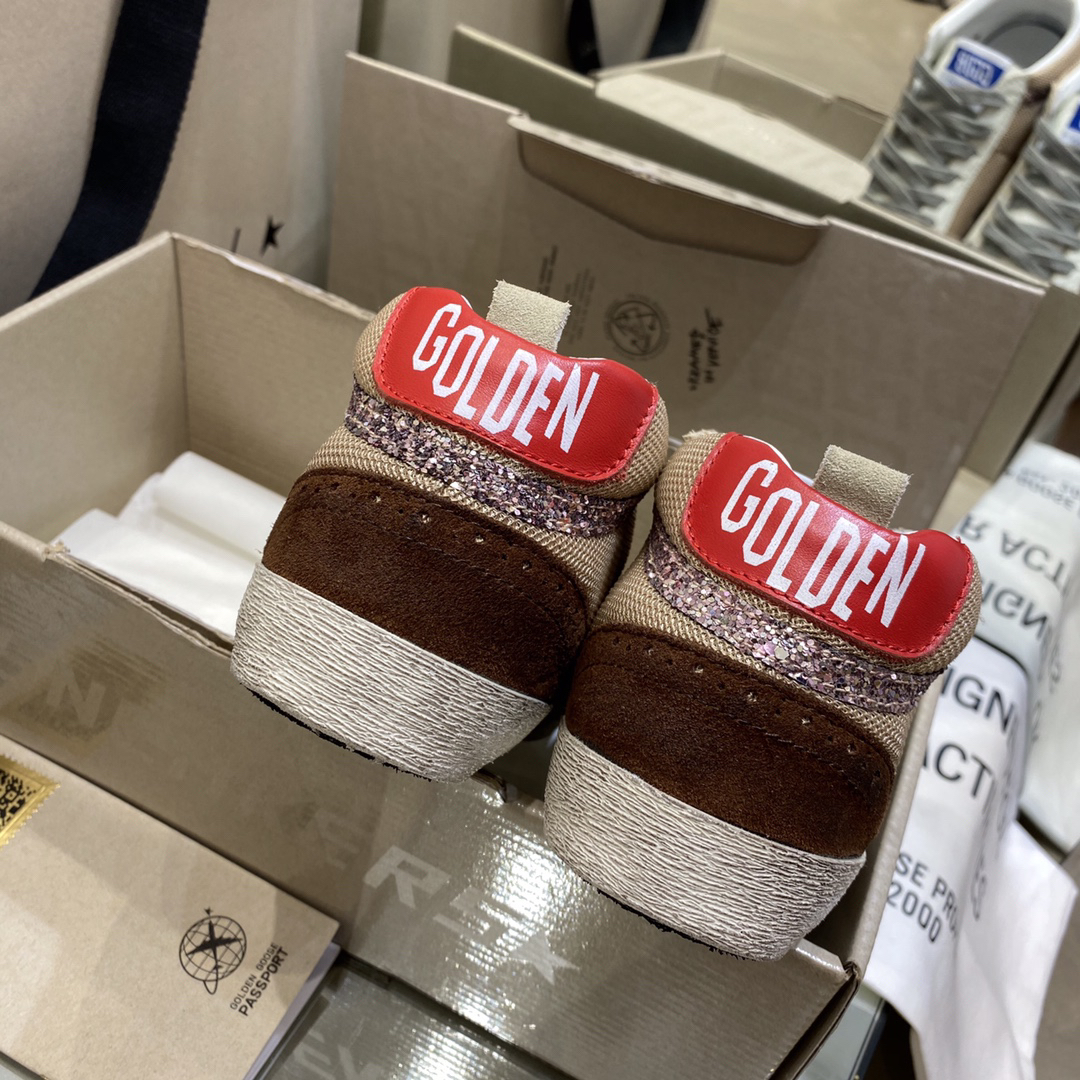 Golden Goose Superstar Mid Top Sneakers Beige/Red