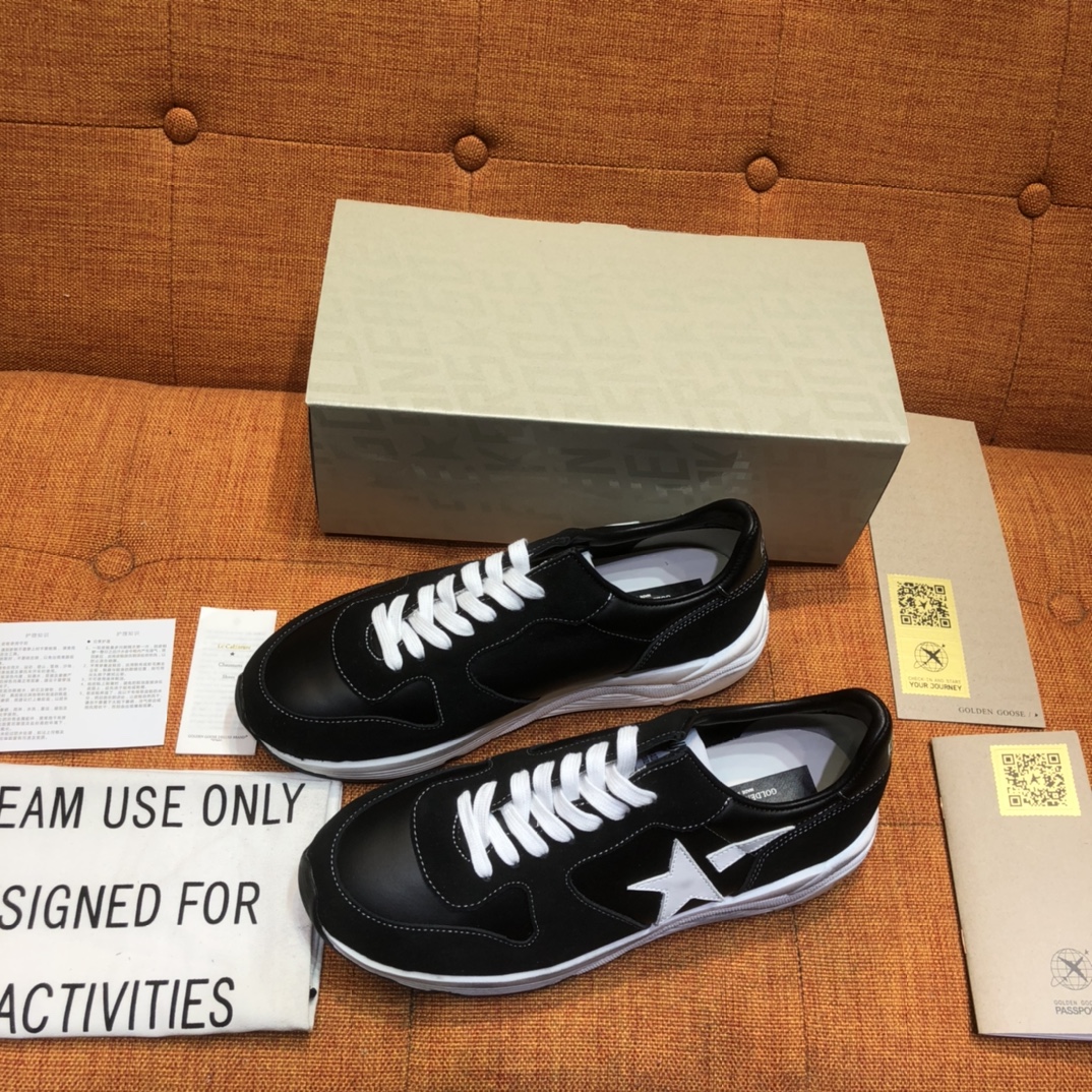 Golden Goose Running Sneaker Black