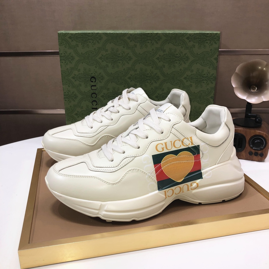 Gucci Heart Logo Dad Sneakers Off-White