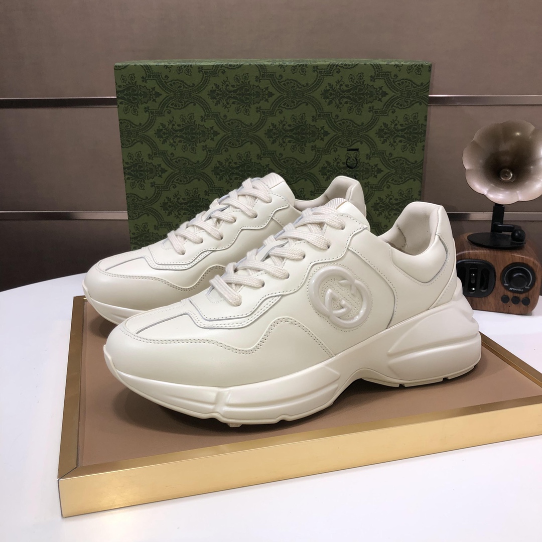 Gucci GG Logo Chunky Sneakers Beige