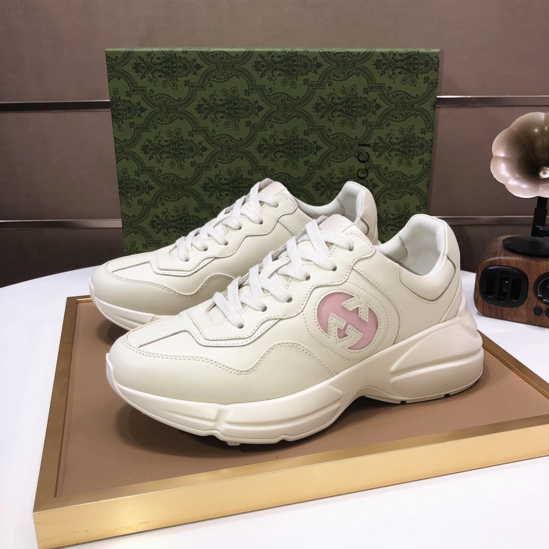 Gucci Chunky Dad Sneakers Beige/Pink