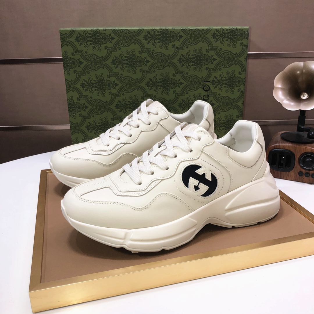 Gucci Dad Sneakers Thick Sole Beige