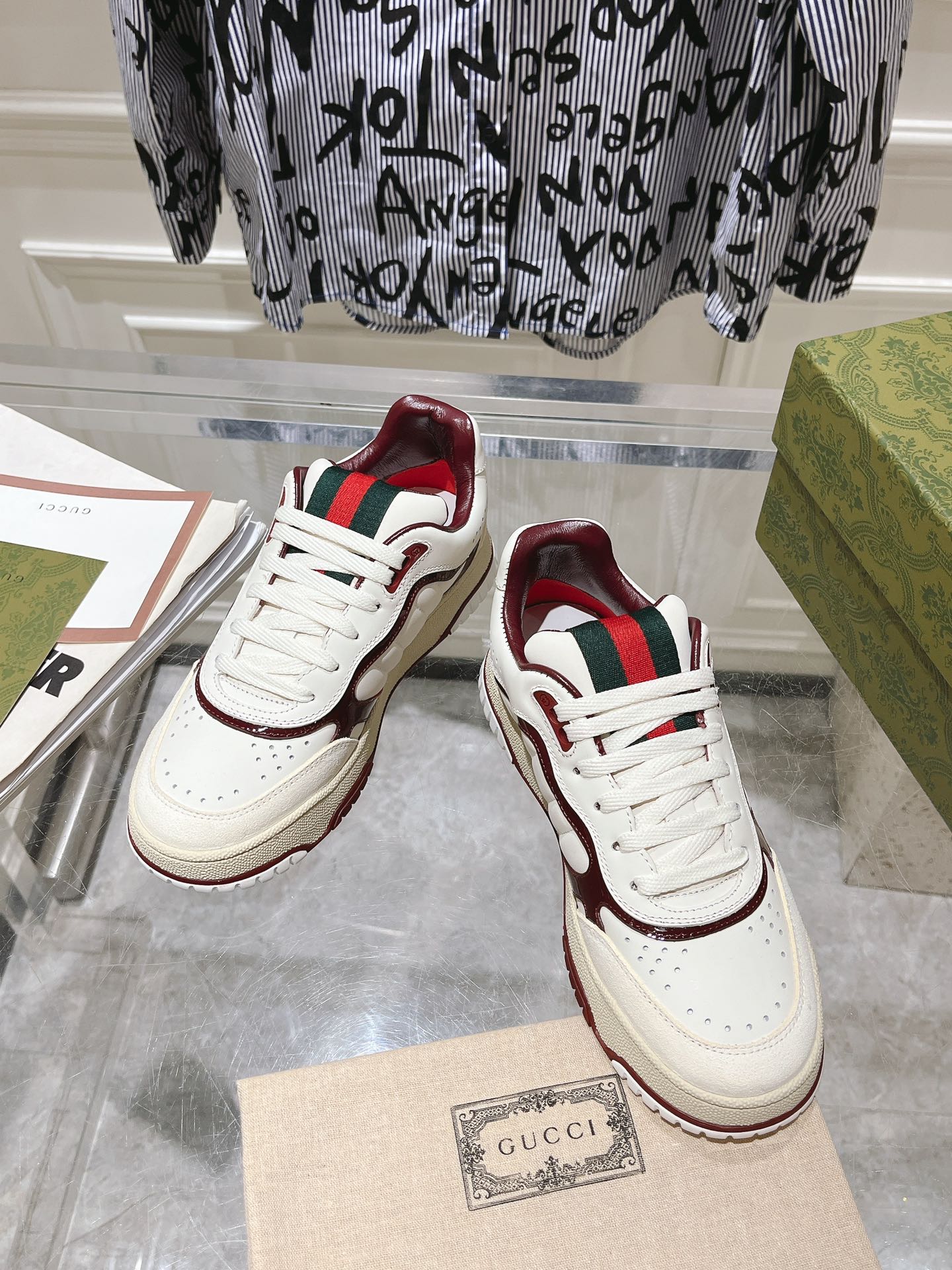Gucci Vintage Low-Top Sneakers White/Burgundy