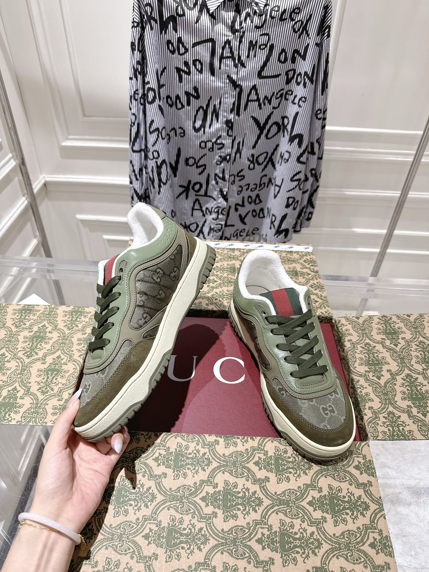 Gucci Vintage GG Low-Top Sneakers Green