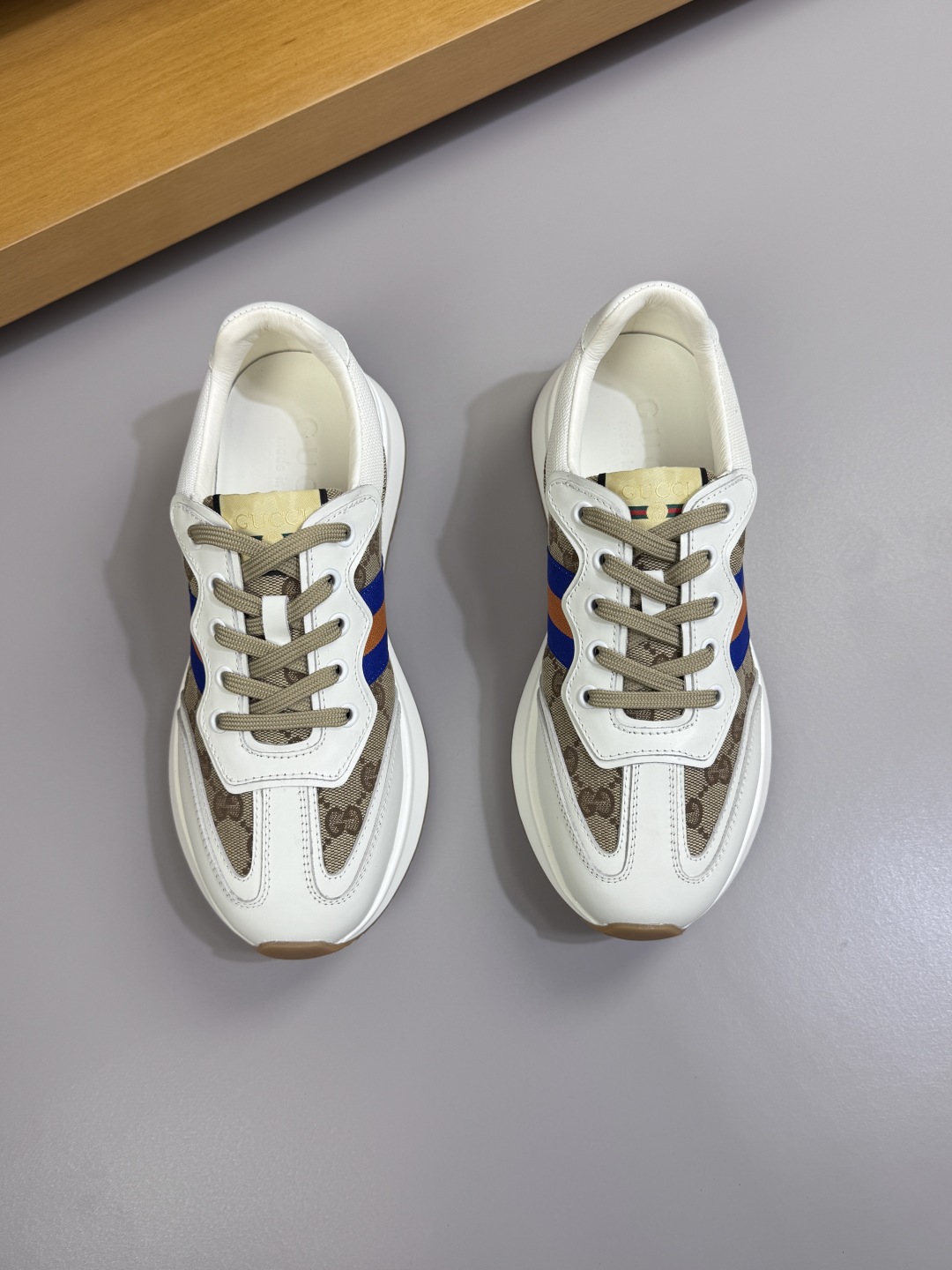 Gucci GG Canvas Runner Sneakers White