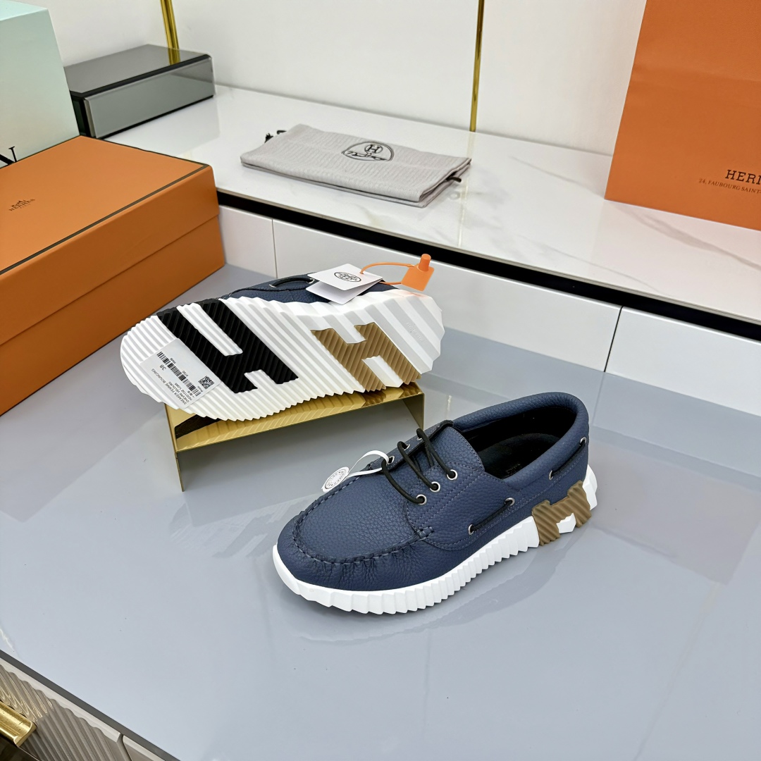 Hermes Loosneaker Leather Sneaker Navy Blue