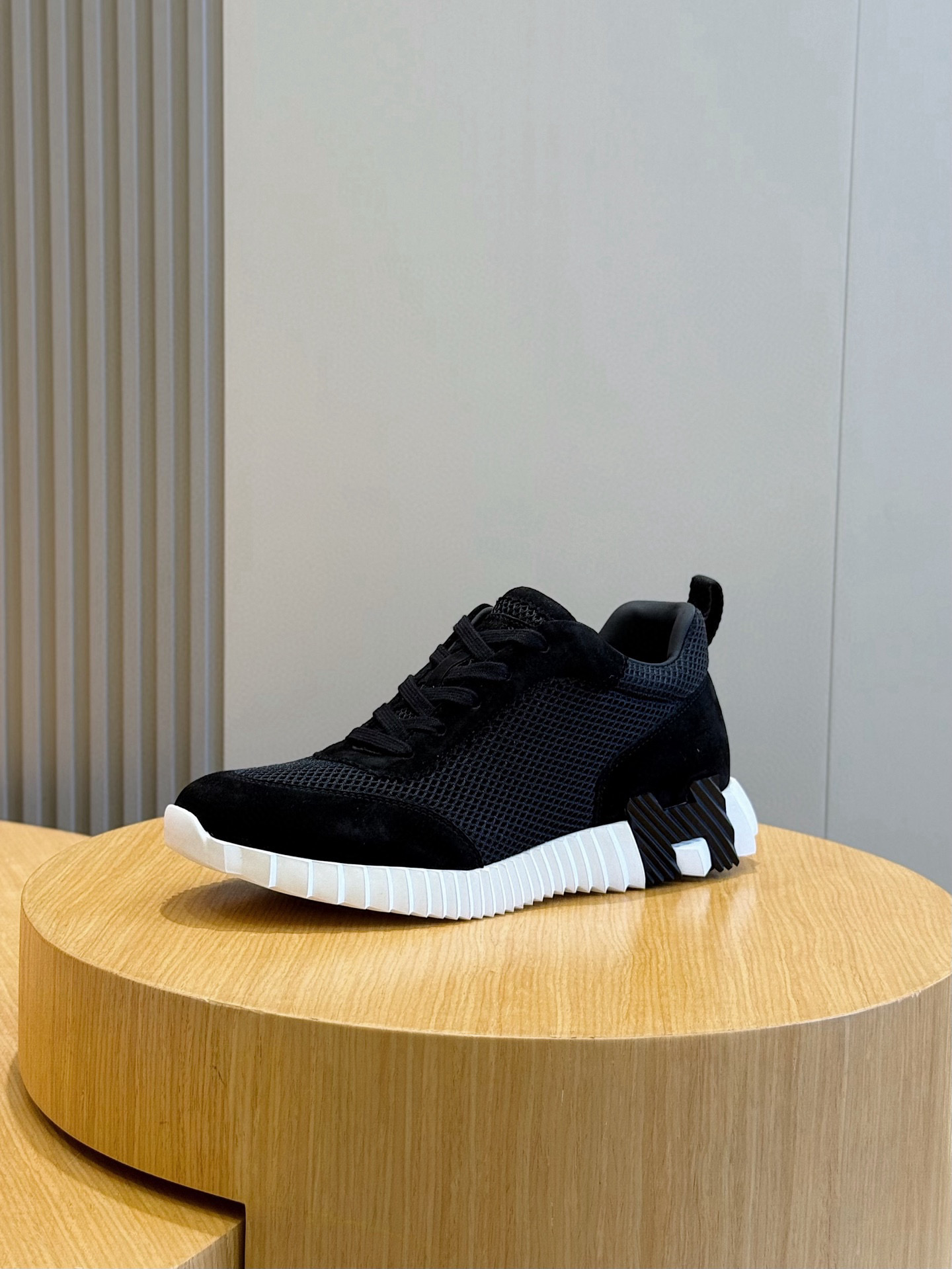 Hermes Bouncing Sneakers Black