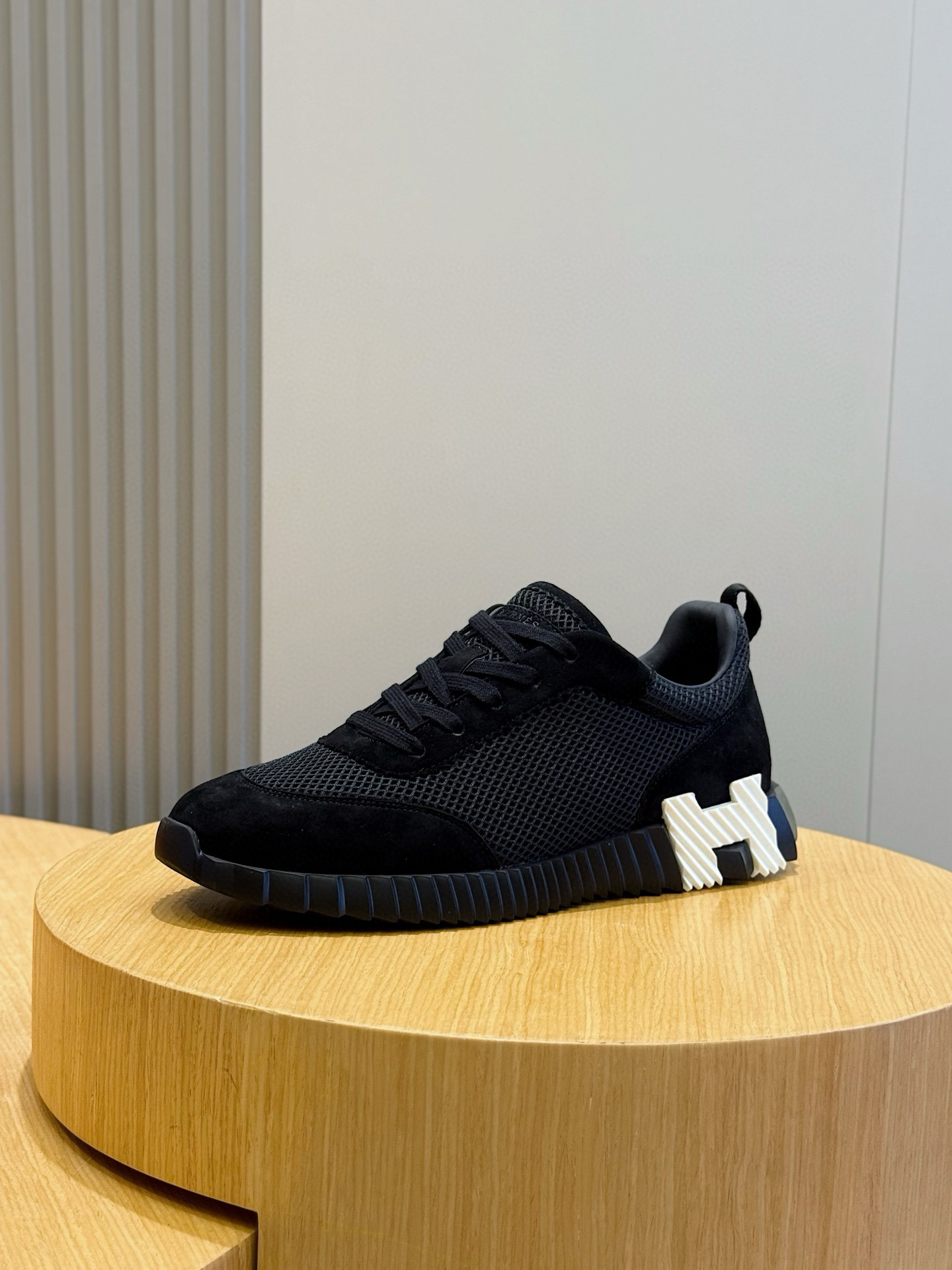 Hermes Bouncing Mesh Sneakers Black