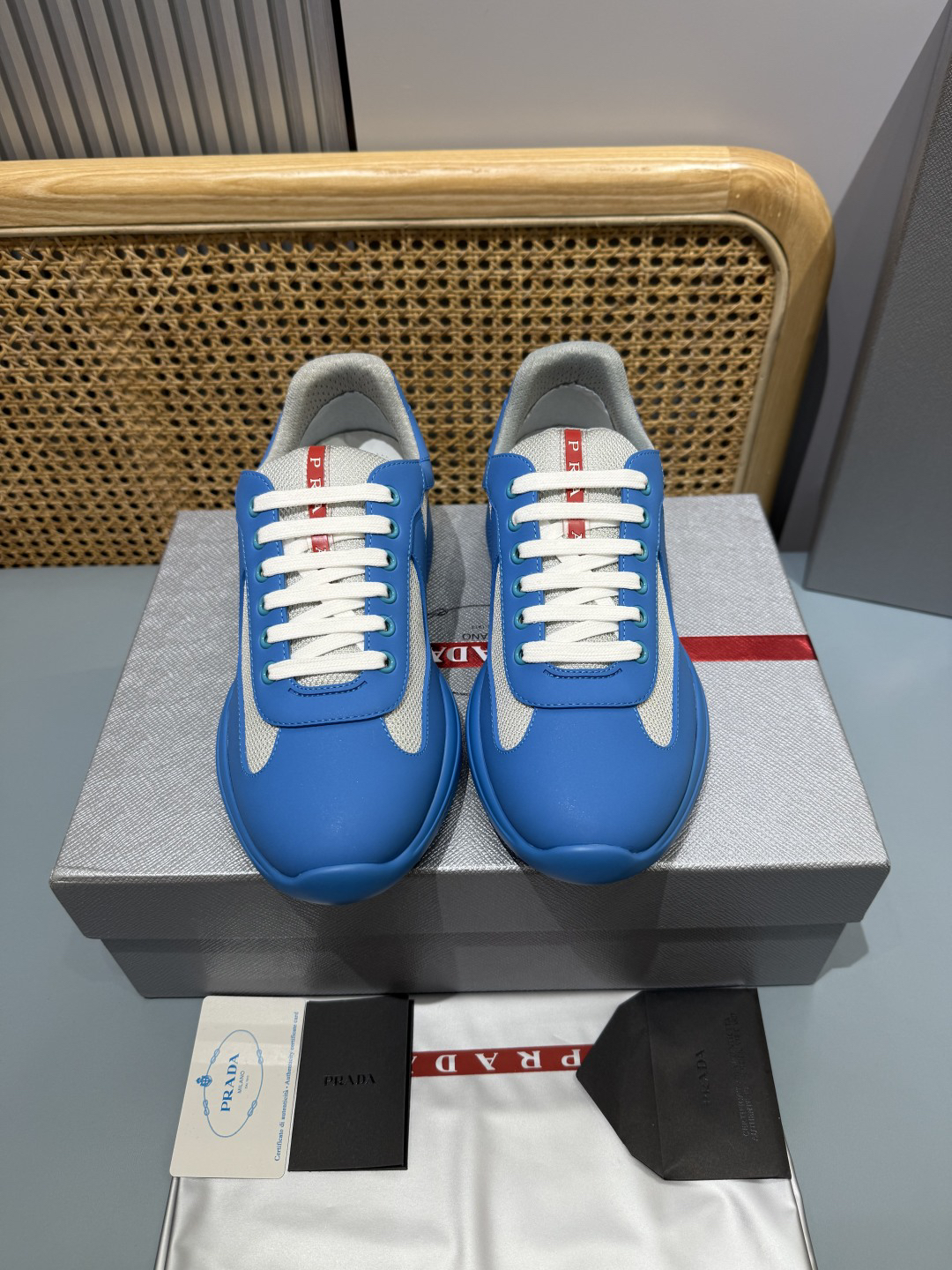 Prada Americas Cup Sneakers Klein Blue