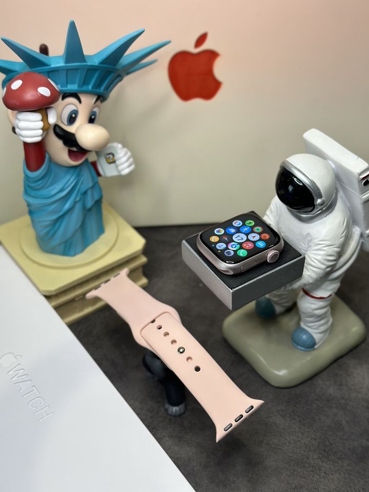 Apple Watch Series 9 41mm Pink