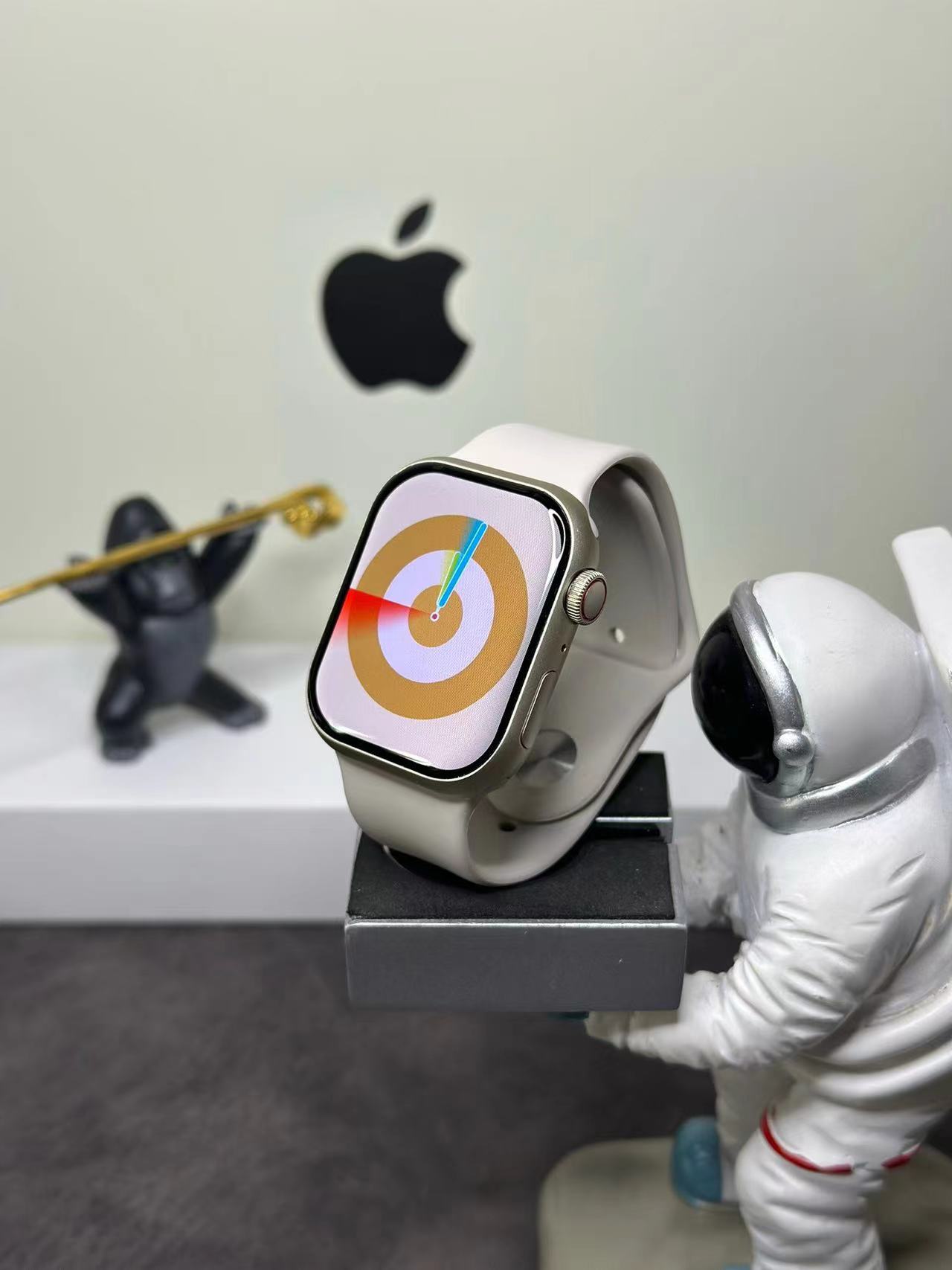 Apple Watch Series 9 S9 45mm OLED Smartwatch Starlight