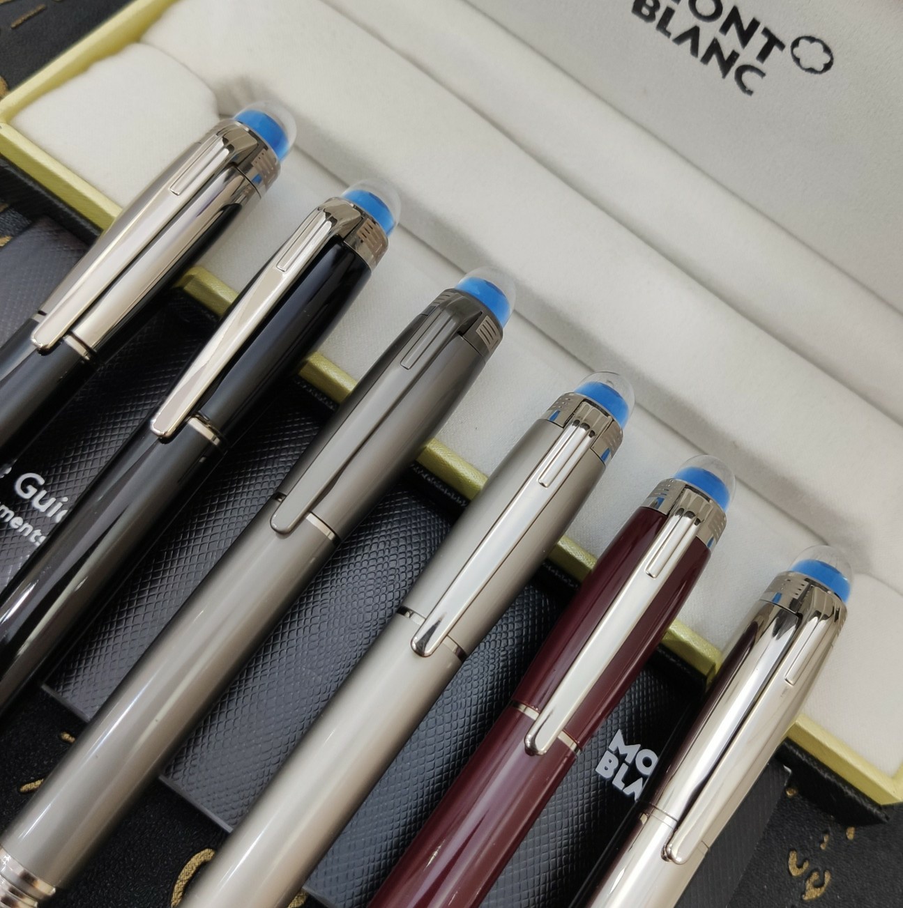 Montblanc Luxury Fountain Pen Set Multicolor