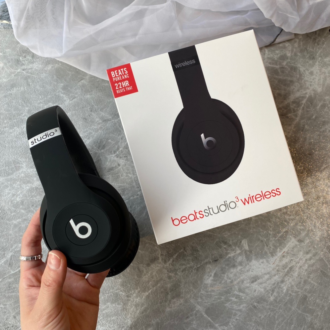 Beats Studio3 Wireless ANC Headphones Multicolor