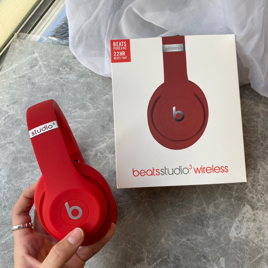 Beats Studio3 Wireless ANC Red
