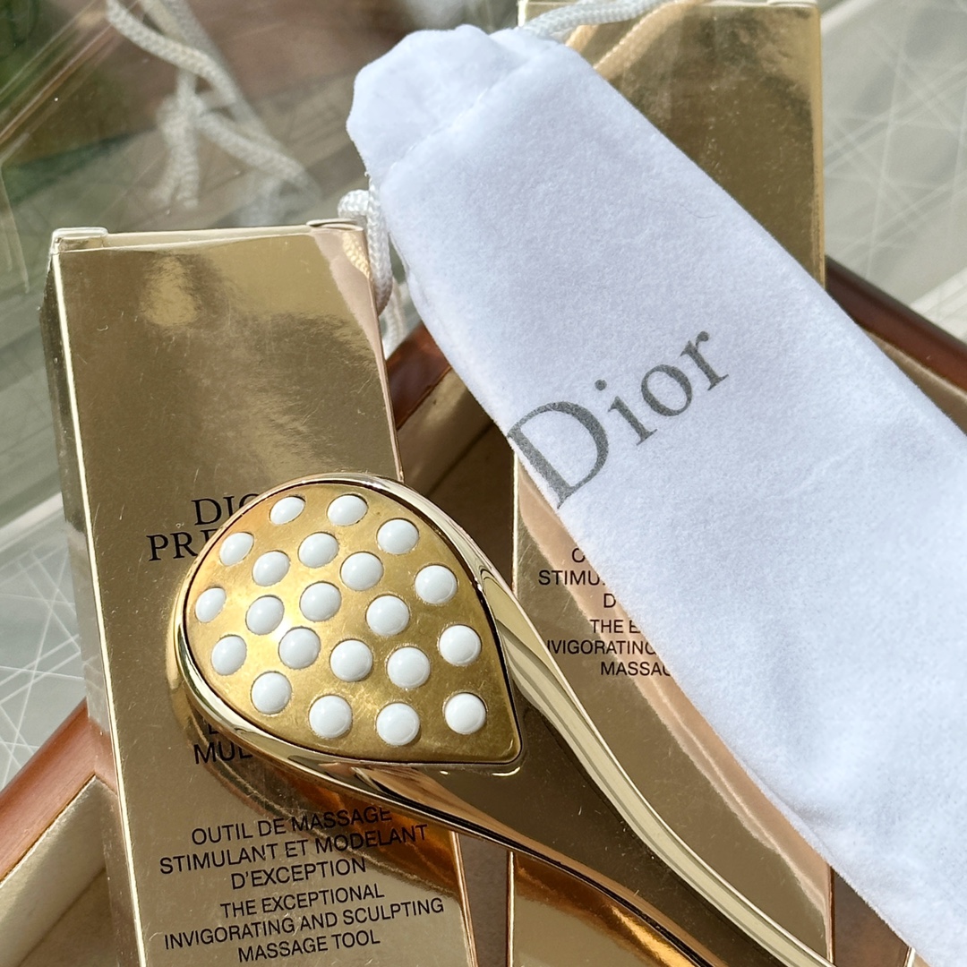 Dior Prestige Le Petale Facial Massage Tool Gold
