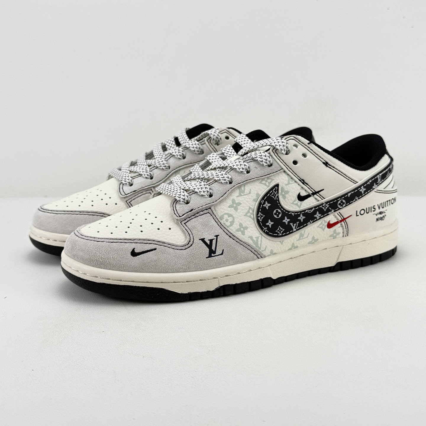 Nike SB Dunk Low Black Beige
