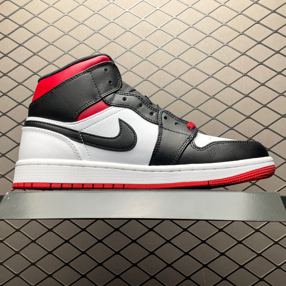 Jordan Air Jordan 1 Mid DQ8426-106 Sneakers Black/White/Red