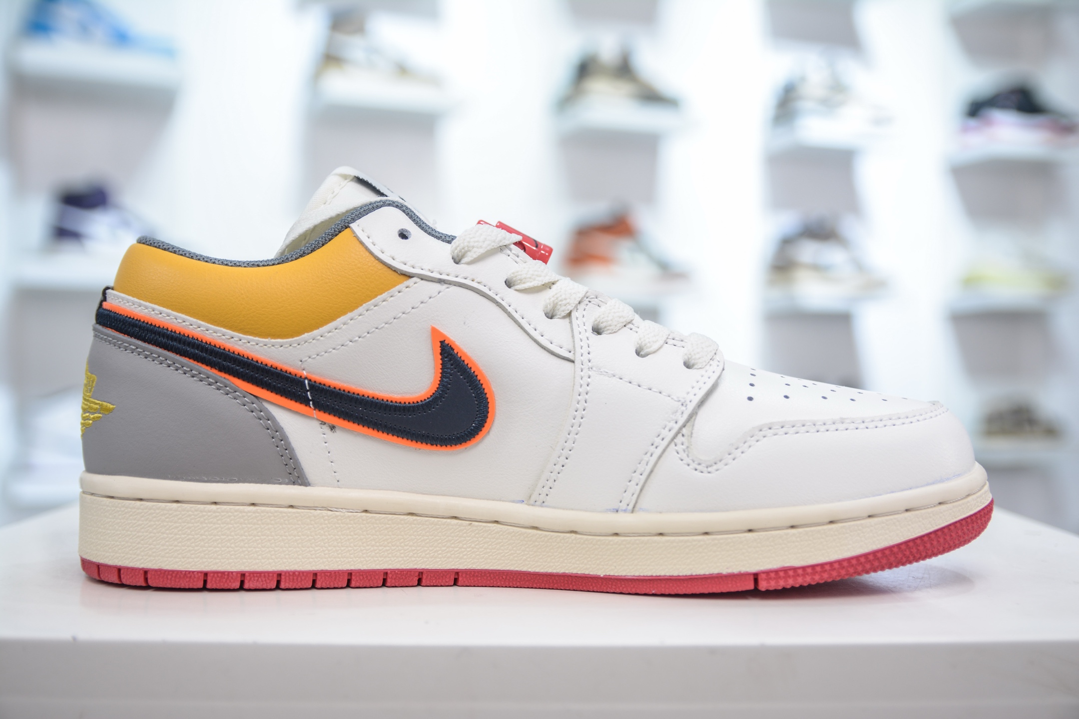 Jordan Air Jordan 1 Low Multi-Color