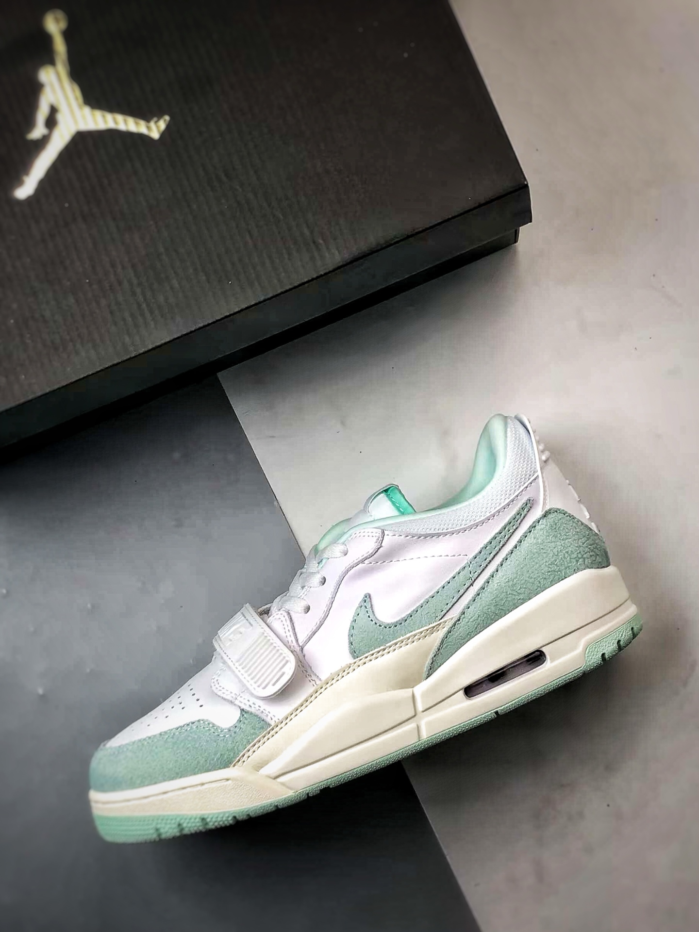 Jordan Legacy 312 White Green Sneakers