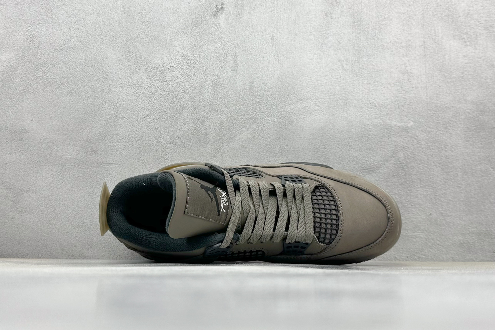 Jordan Air Jordan 4 Retro Mocha Taupe/Black