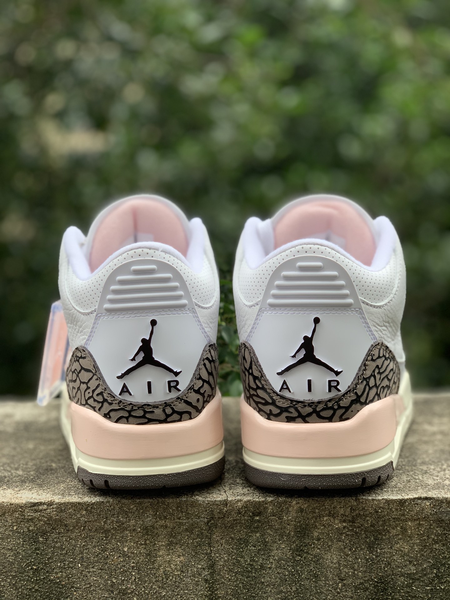 Jordan 3 SE Denim Fire Red White Pink