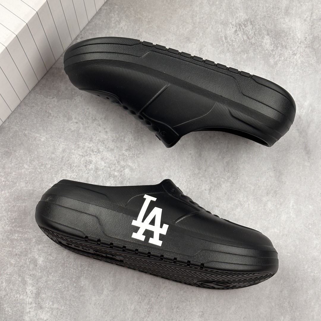 MLB Chunky Liner Mule Black