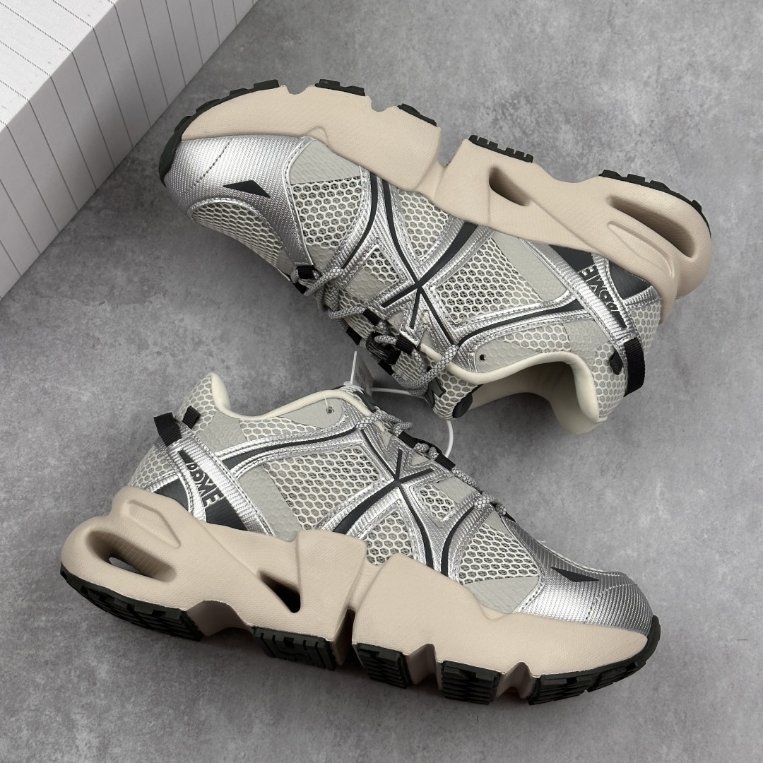 MLB NY Yankees Dome Runner Sneakers Silver