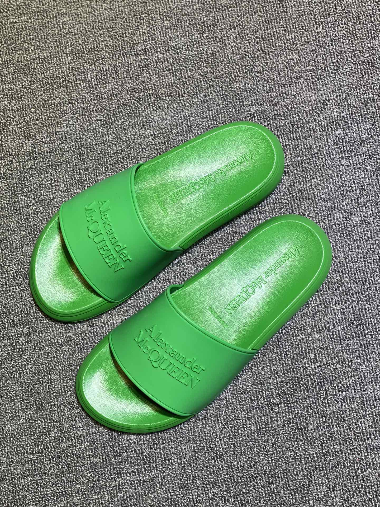 Alexander McQueen Logo Slide Sandals Green