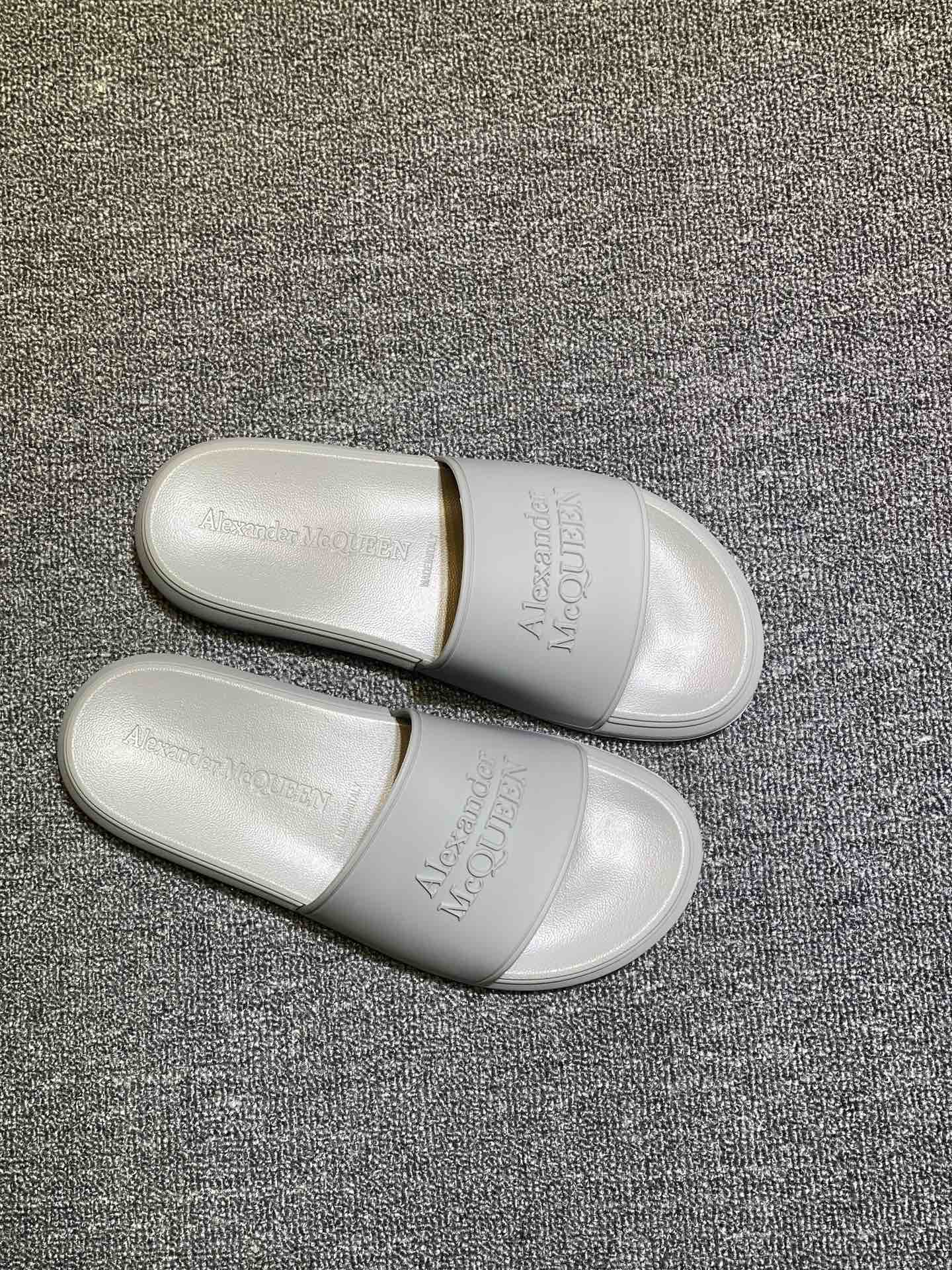 Alexander McQueen Logo Slides Grey