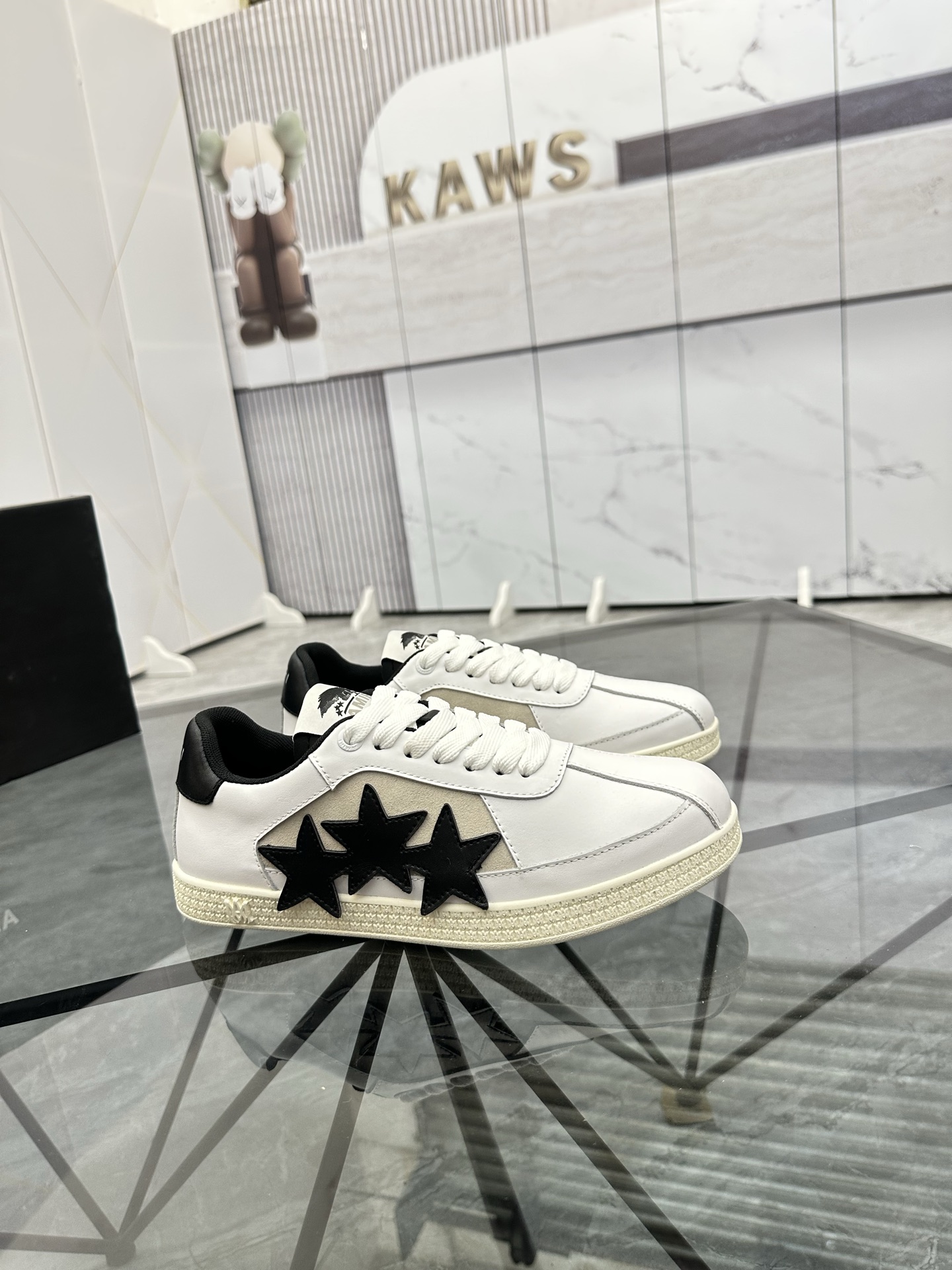 Amiri Star Low-Top Sneakers White/Black