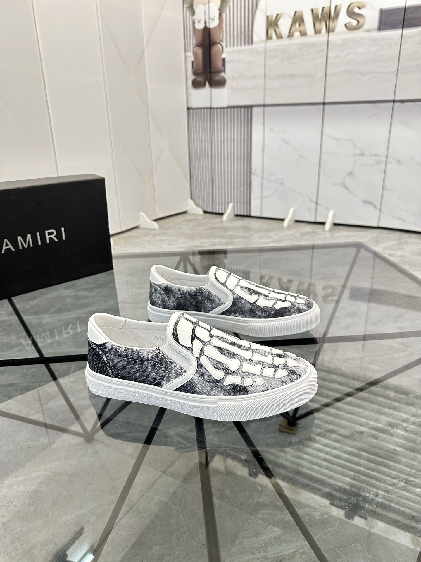 Amiri Skeleton Slip-On Shoes Black/White