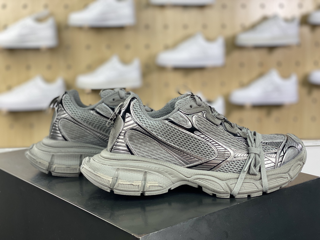 Balenciaga 3XL Chunky Runner Sneakers Silver Grey