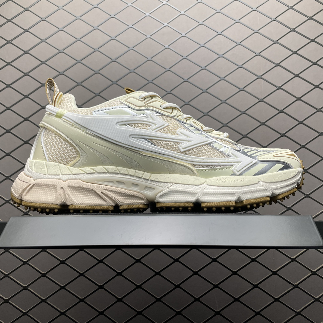 Off-White Low-Top Retro Sneaker Beige
